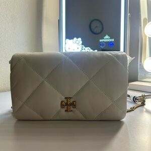 Tory Burch Diamond Quilted Chain wallet